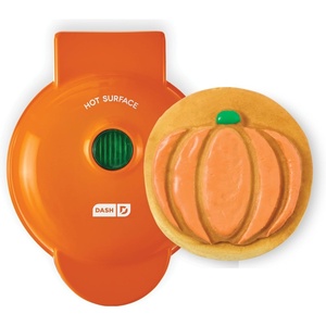 image:imagePeanuts x Dash Mini Waffle MakerOrange Ceramic Pumpkin