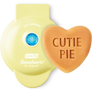 image:imagePeanuts x Dash Mini Waffle MakerYellow Sweethearts Cutie Pie